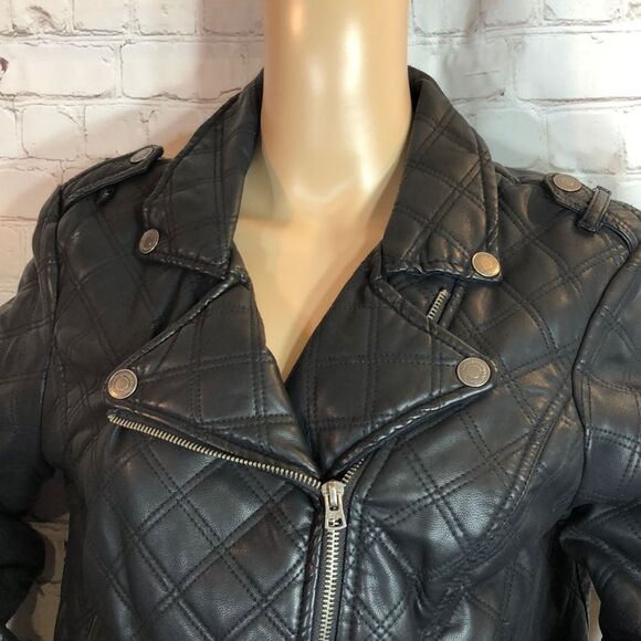 Aeropostale Black Faux Leather Quilted Moto Jacket Juniors XL - Picture 3 of 10